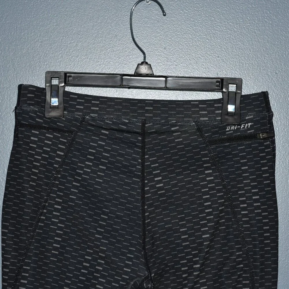 Nike Dri-Fit running tights size Small‎